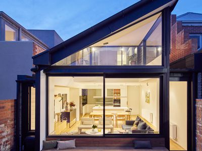 Rise House by Ben Callery Architects exterior