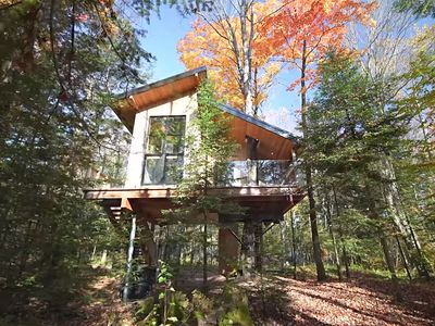 The Baltic Treehouse by Fort Treehouse Co. exterior