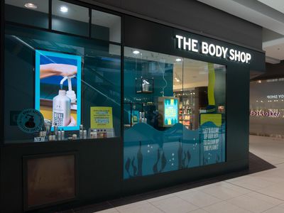 Body Shop storefront and refill sign