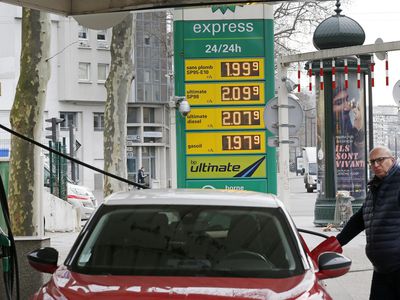 Filling tank in France