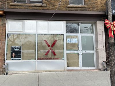 Closed Store on St. Clair