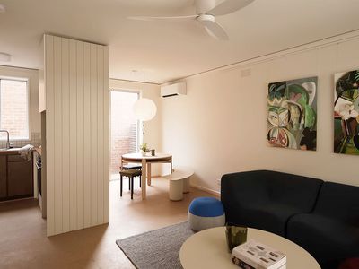 Park Street motel to apartments renovation by Breathe Architecture interior